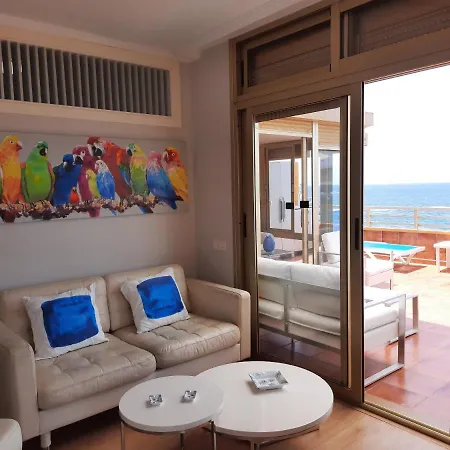 Isamaria Terraza Y Piscina En La Playa Las Palmas de Gran Canaria