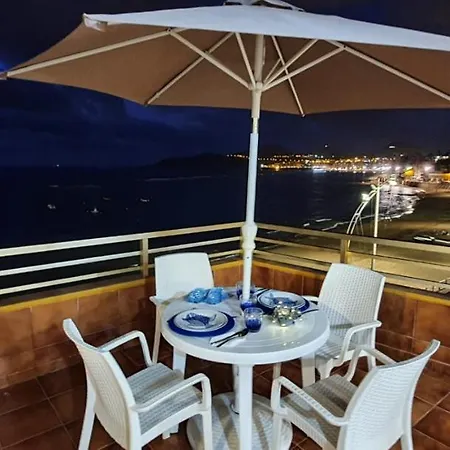 Isamaria Terraza Y Piscina En La Playa *