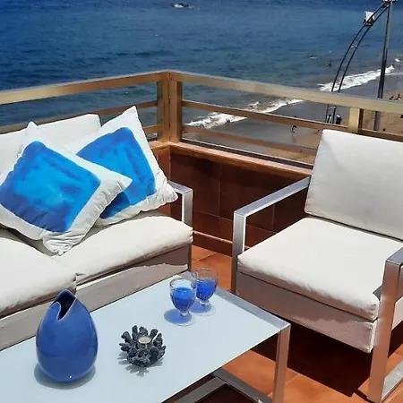 Isamaria Terraza Y Piscina En La Playa לאס פאלמס דה גראן קנאריה